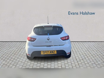 Used Renault Clio 2017 for sale - 77756589: Photo