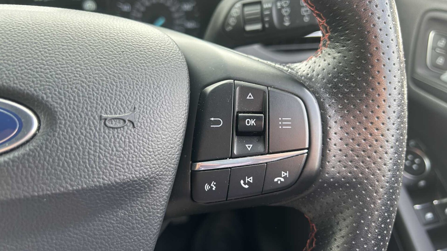 Used Ford Focus 2019 for sale - 75981238: Photo 26