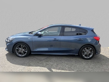Used Ford Focus 2019 for sale - 75981238: Photo 3