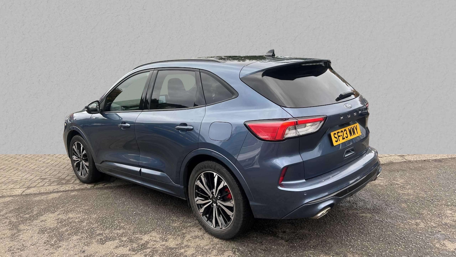 Used Ford Kuga 2023 for sale - 76125978: Photo 2
