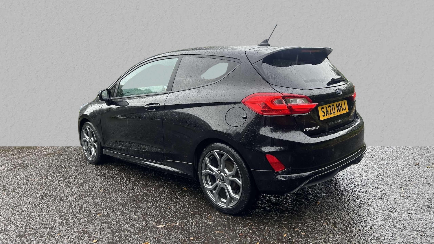 Used Ford Fiesta 2020 for sale - 76034807: Photo 2