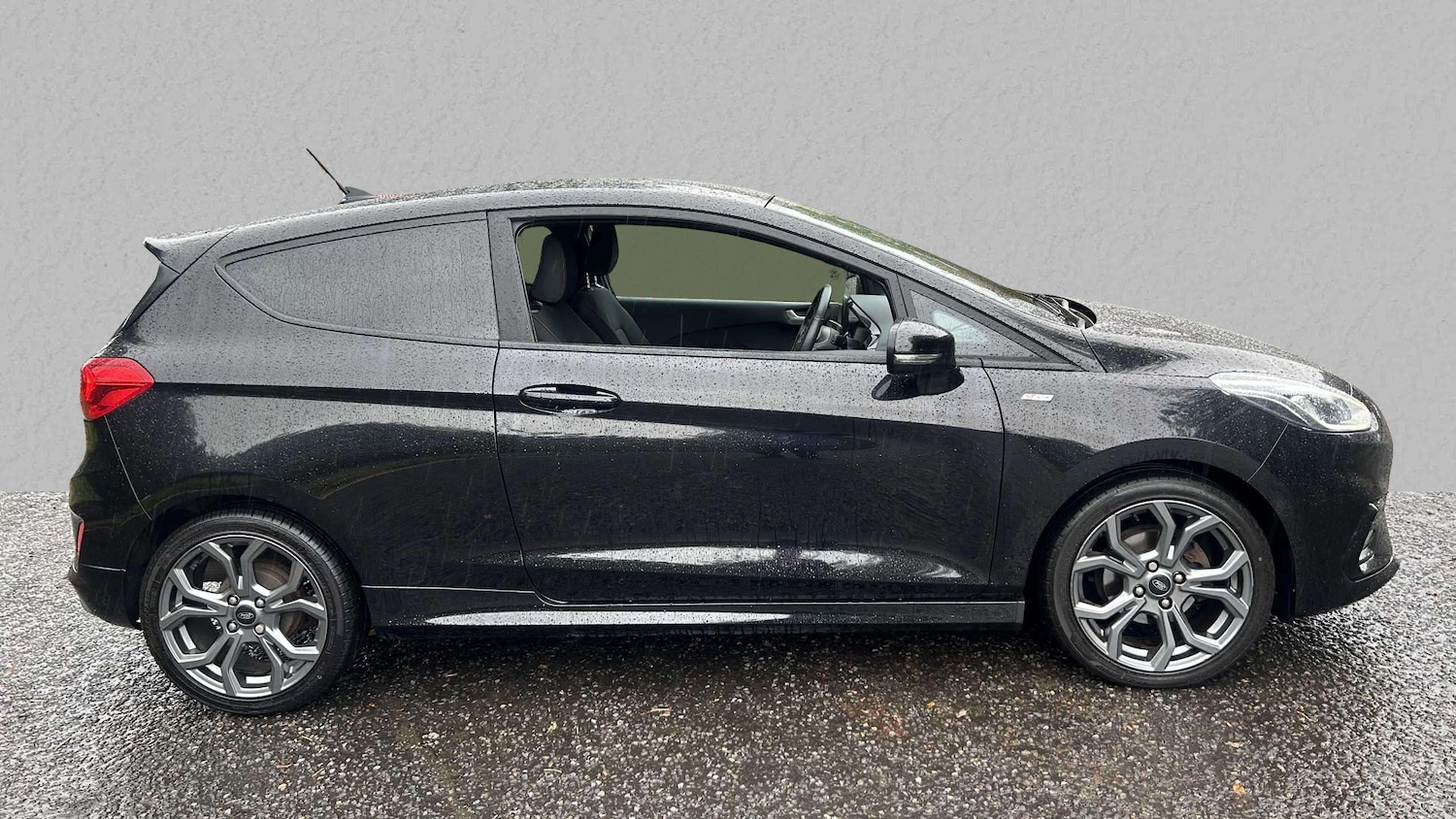 Used Ford Fiesta 2020 for sale - 76034807: Photo 4