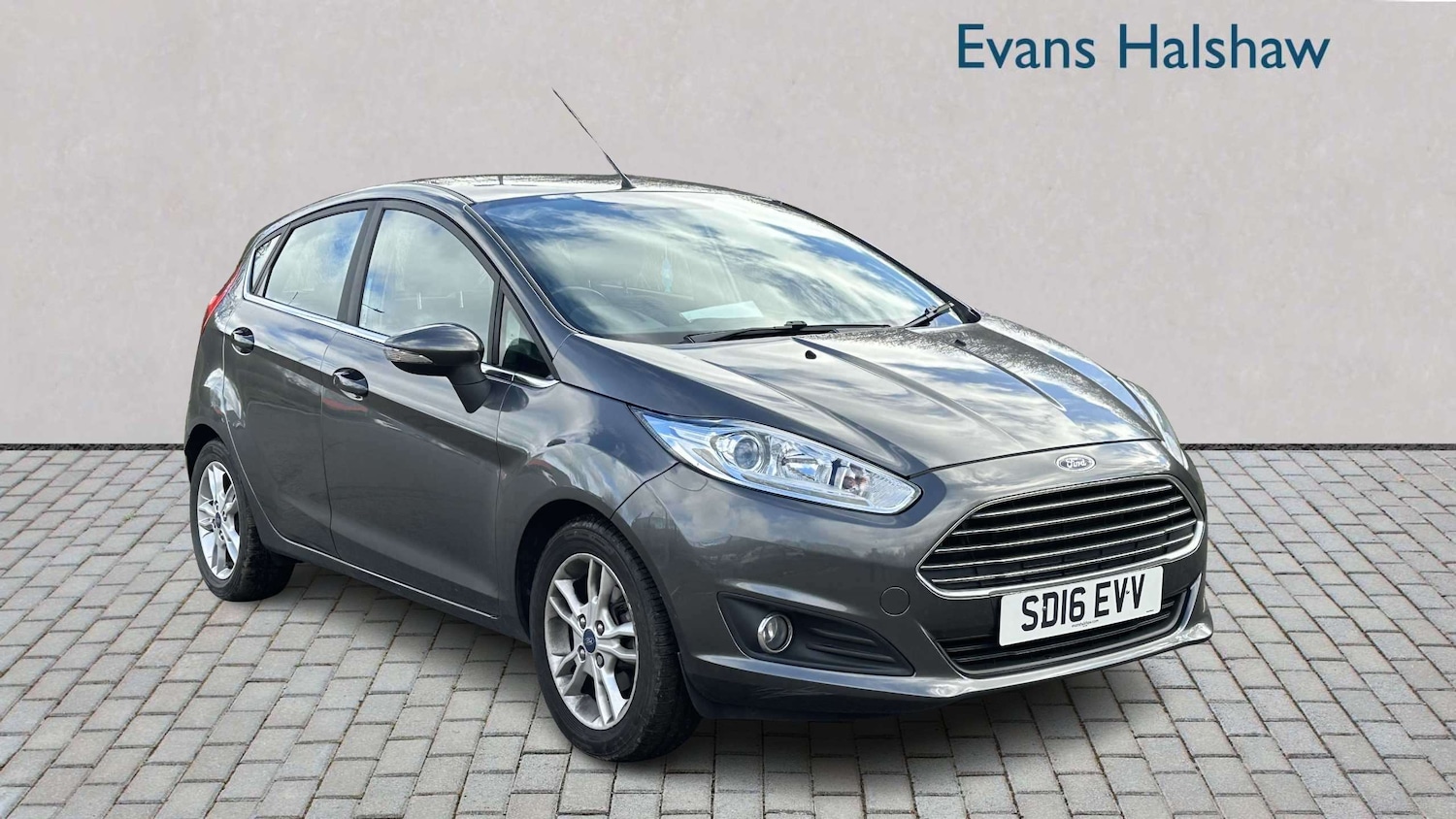 Used Ford Fiesta 2016 for sale - 78037713: Photo 2