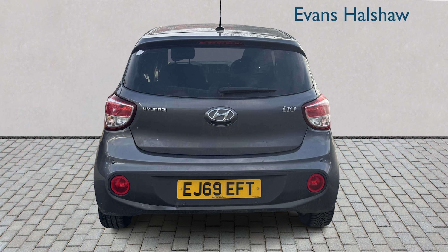 Used Hyundai i10 2019 for sale - 77842429: Photo 2
