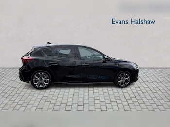 Used Ford Focus 2023 for sale - 78761116: Photo