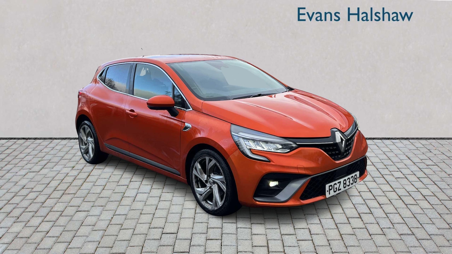 Used Renault Clio 2020 for sale - 76668979: Photo 1