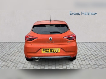 Used Renault Clio 2020 for sale - 76668979: Photo