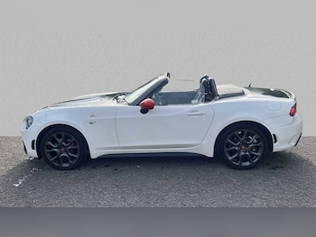 Used Abarth 124 Spider 2016 for sale - 75813307: Photo
