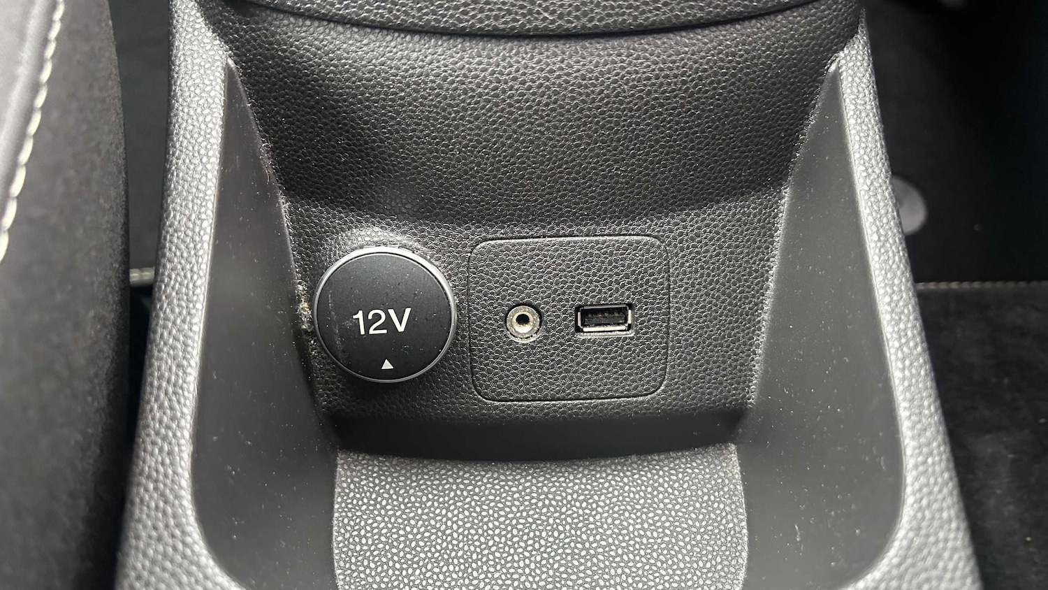 Used Ford Fiesta 2015 for sale - 76141625: Photo 11
