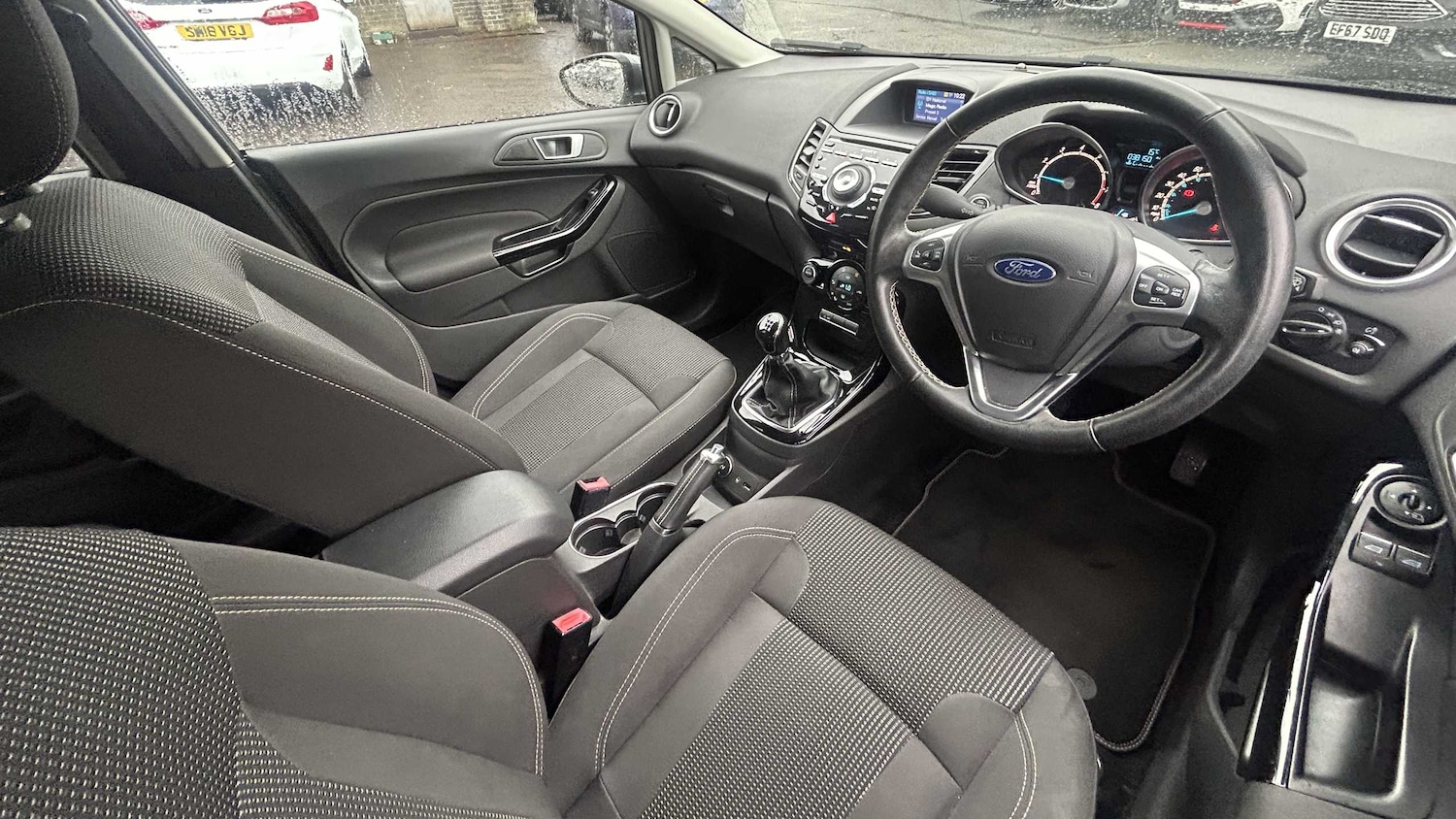 Used Ford Fiesta 2015 for sale - 76141625: Photo 7