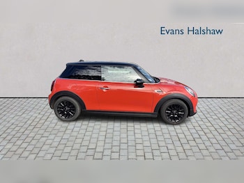 Used MINI Hatch 2018 for sale - 78625248: Photo
