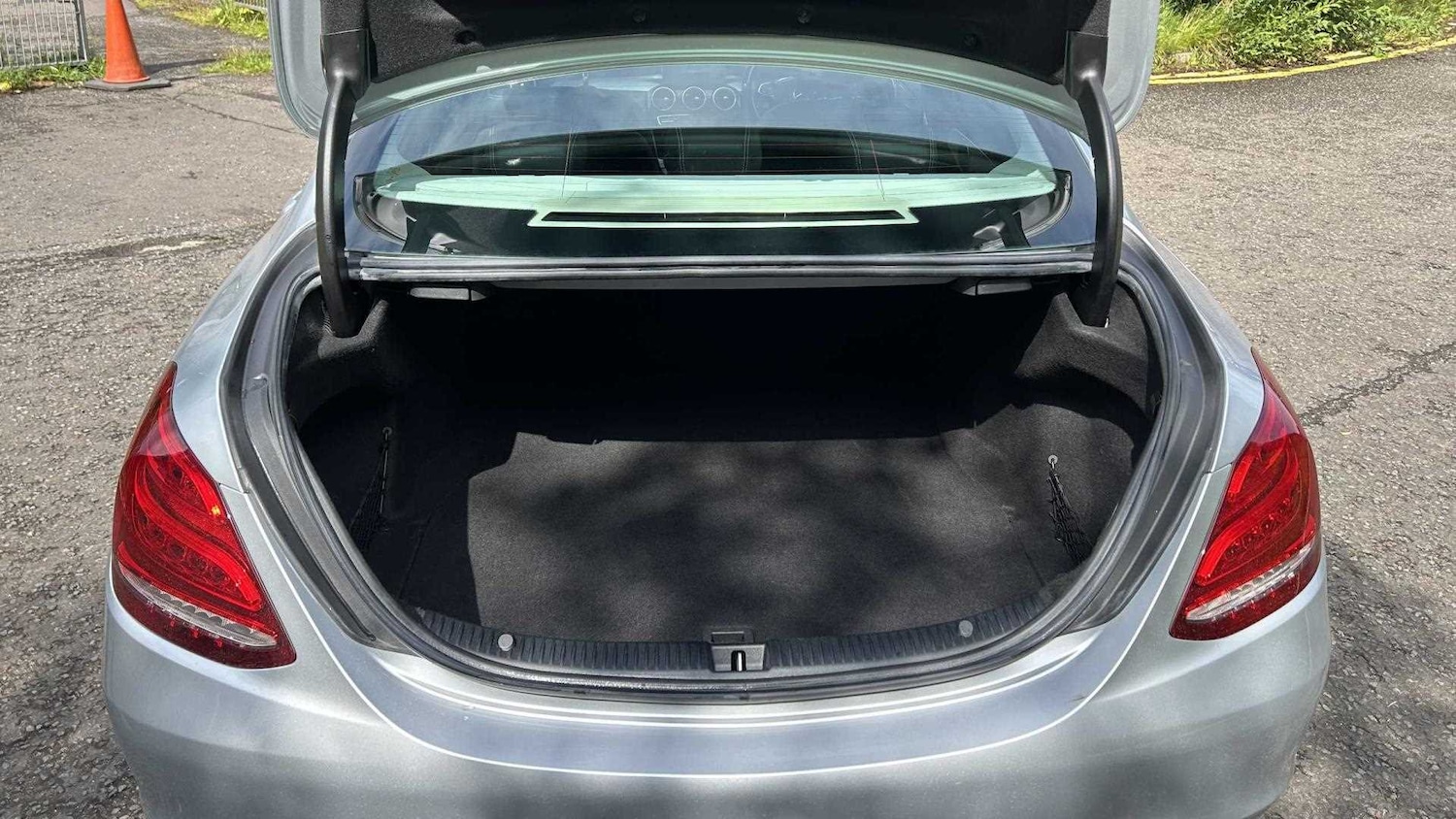 Used Mercedes-Benz C Class 2015 for sale - 76252208: Photo 15