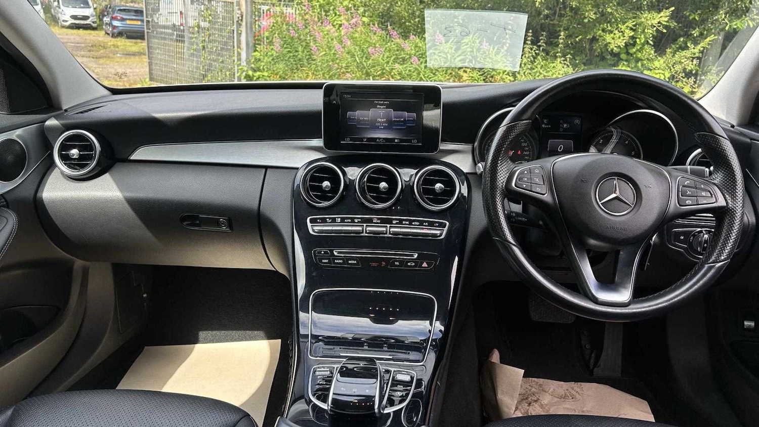 Used Mercedes-Benz C Class 2015 for sale - 76252208: Photo 18