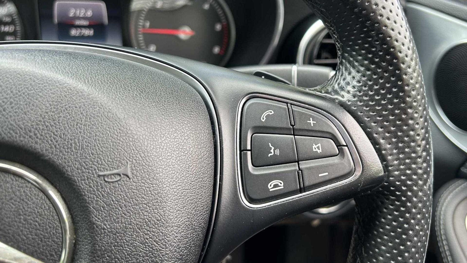 Used Mercedes-Benz C Class 2015 for sale - 76252208: Photo 27