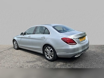 Used Mercedes-Benz C Class 2015 for sale - 76252208: Photo