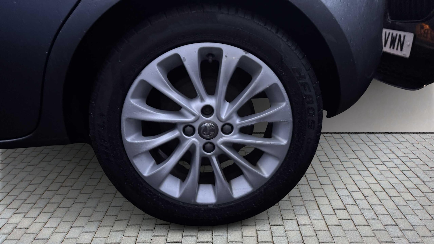 Used Vauxhall Corsa 2018 for sale - 77308316: Photo 2