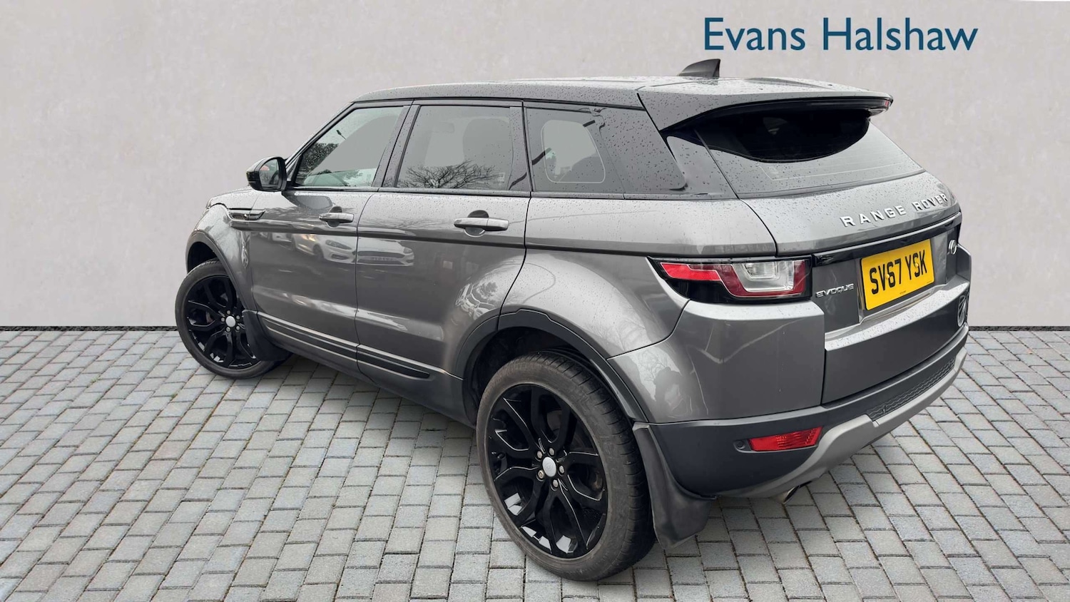 Used Land Rover Range Rover Evoque 2017 for sale - 77772310: Photo 2