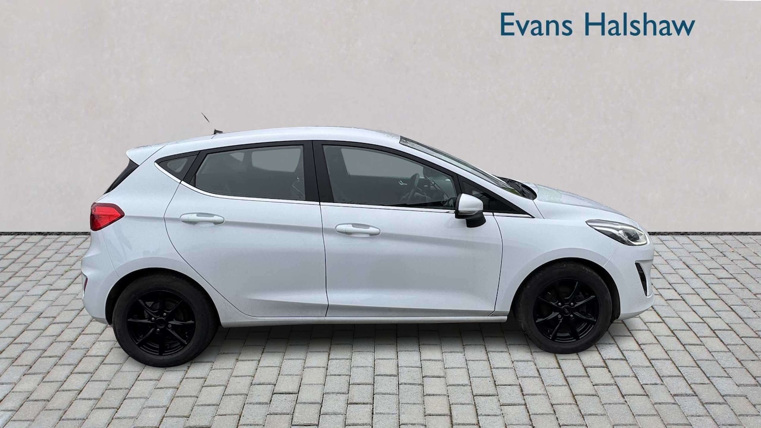 Used Ford Fiesta 2018 for sale - 78037396: Photo 4
