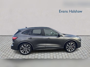 Used Ford Kuga 2023 for sale - 77674746: Photo