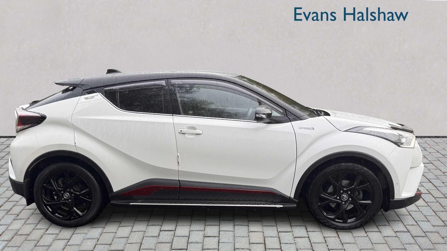 Used Toyota C-HR 2018 for sale - 76170171: Photo 13