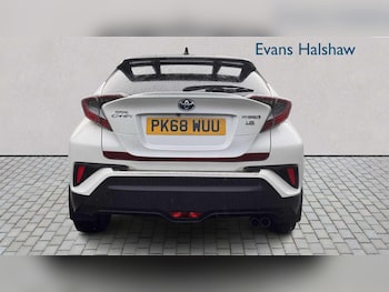 Used Toyota C-HR 2018 for sale - 76170171: Photo