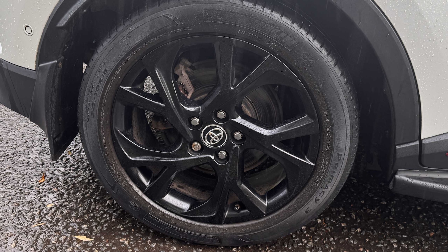 Used Toyota C-HR 2018 for sale - 76170171: Photo 8