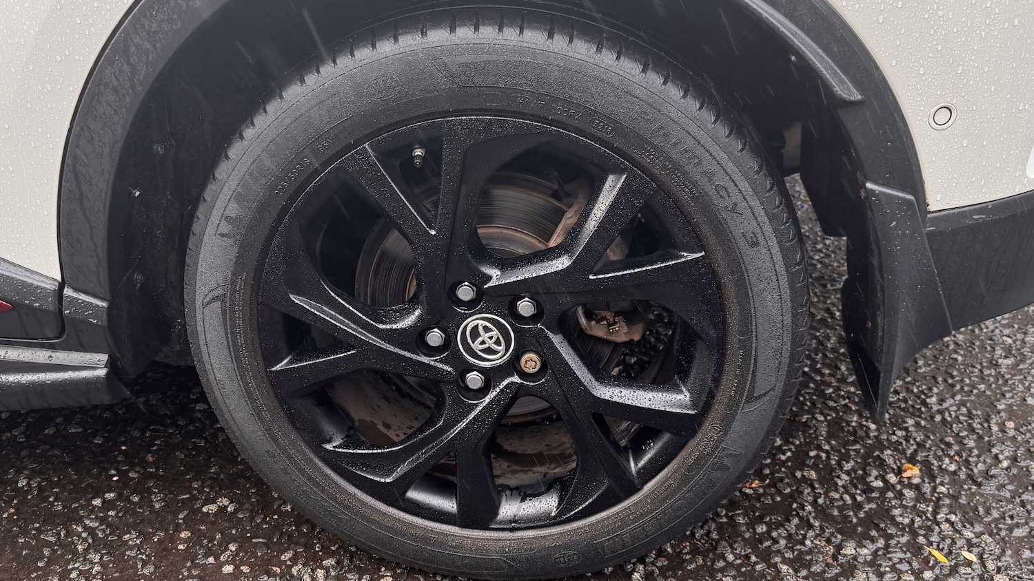 Used Toyota C-HR 2018 for sale - 76170171: Photo 9