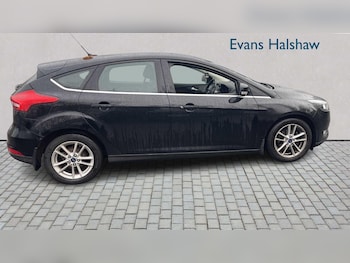 Used Ford Focus 2016 for sale - 76624672: Photo