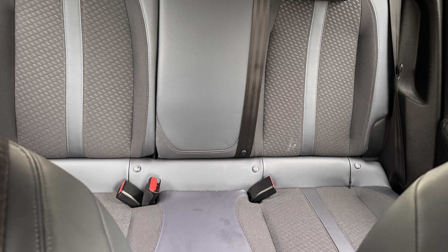 Used Peugeot 2008 2020 for sale - 76339627: Photo 18