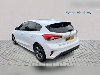 Used Ford Focus 2018 for sale - 78090150: Photo