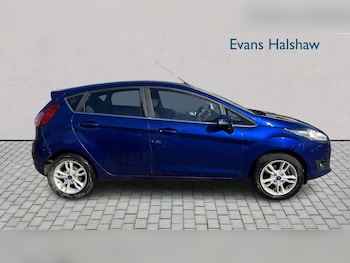 Used Ford Fiesta 2017 for sale - 78432945: Photo