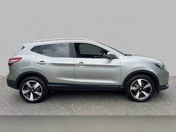 Used Nissan Qashqai 2015 for sale - 75813457: Photo