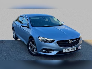 Used Vauxhall Insignia 2018 for sale - 76125878: Photo