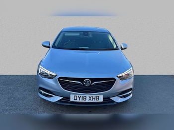 Used Vauxhall Insignia 2018 for sale - 76125878: Photo