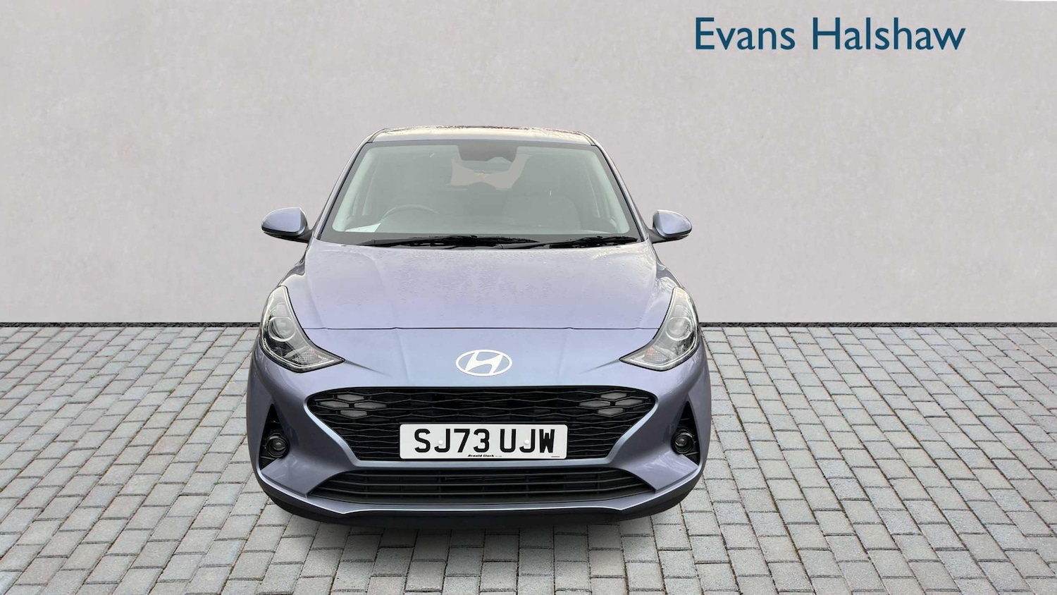 Used Hyundai i10 2023 for sale - 76938248: Photo 6