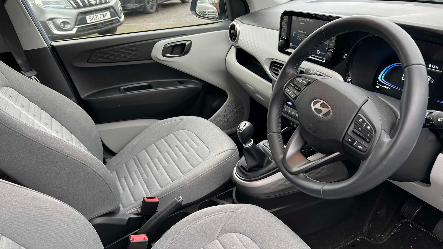 Used Hyundai i10 2023 for sale - 76938248: Photo 7