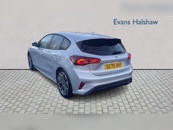 Used Ford Focus 2025 for sale - 78899840: Photo