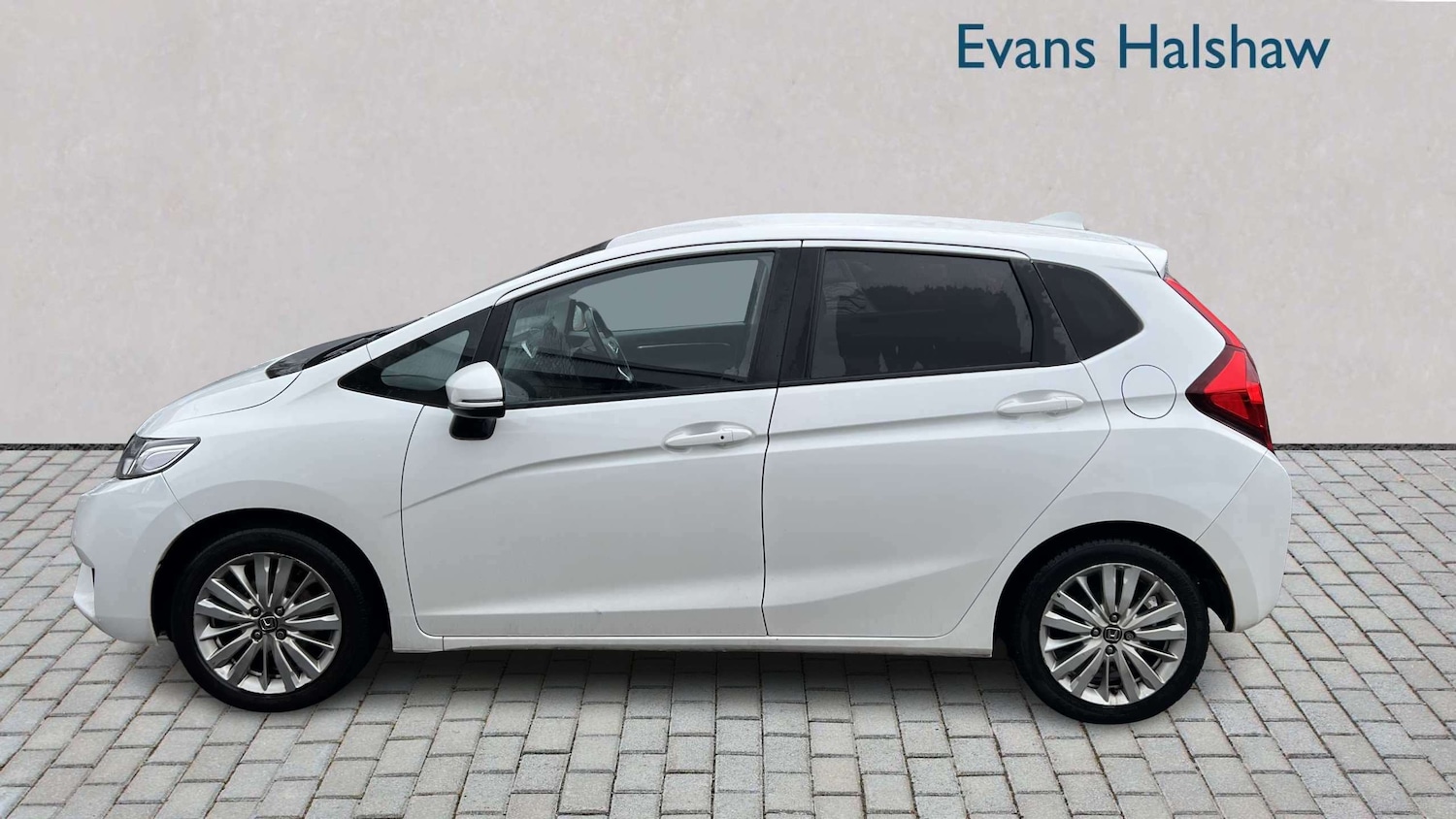 Used Honda Jazz 2016 for sale - 77928462: Photo 5