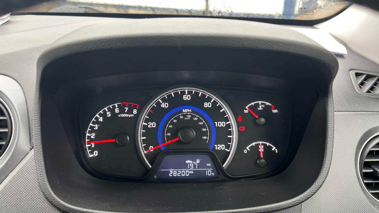 Used Hyundai i10 2019 for sale - 77674863: Photo 8