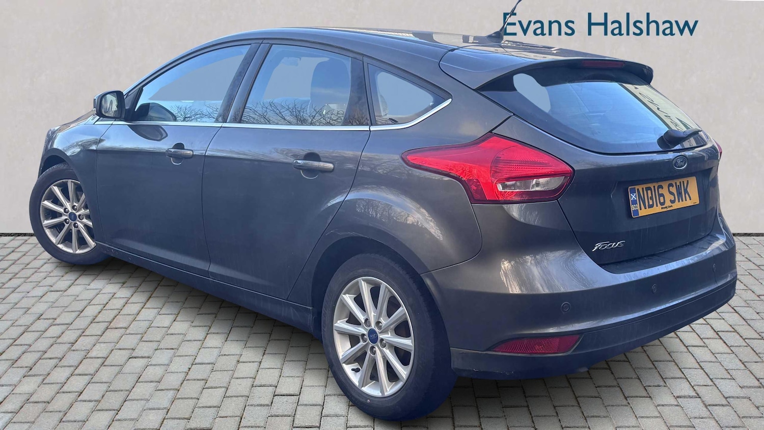 Used Ford Focus 2016 for sale - 77164420: Photo 2