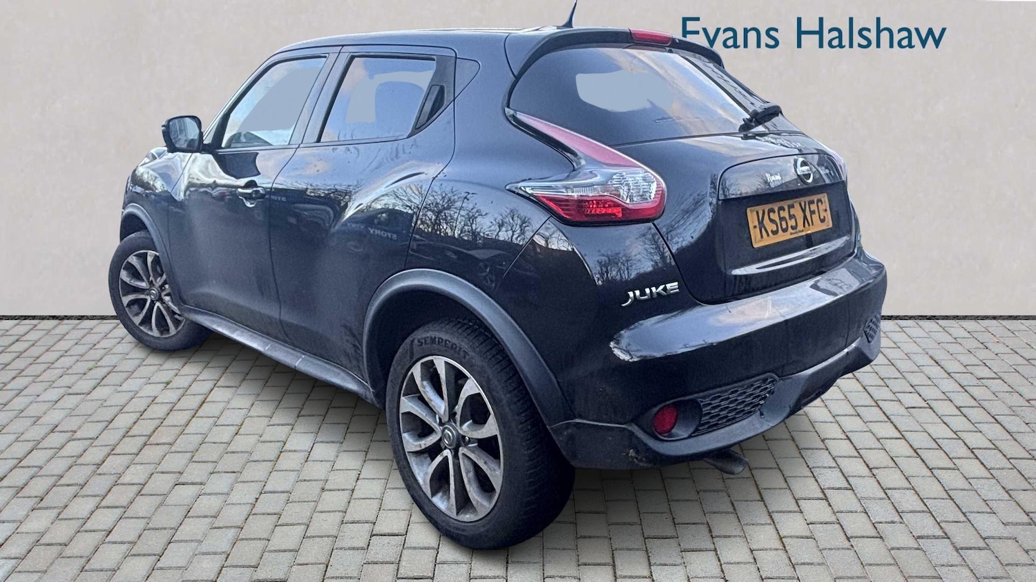 Used Nissan Juke 2016 for sale - 76761064: Photo 2