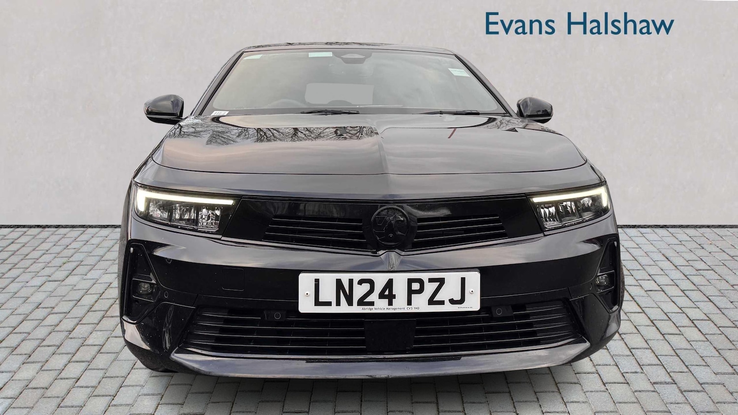 Used Vauxhall Astra 2024 for sale - 77281978: Photo 2