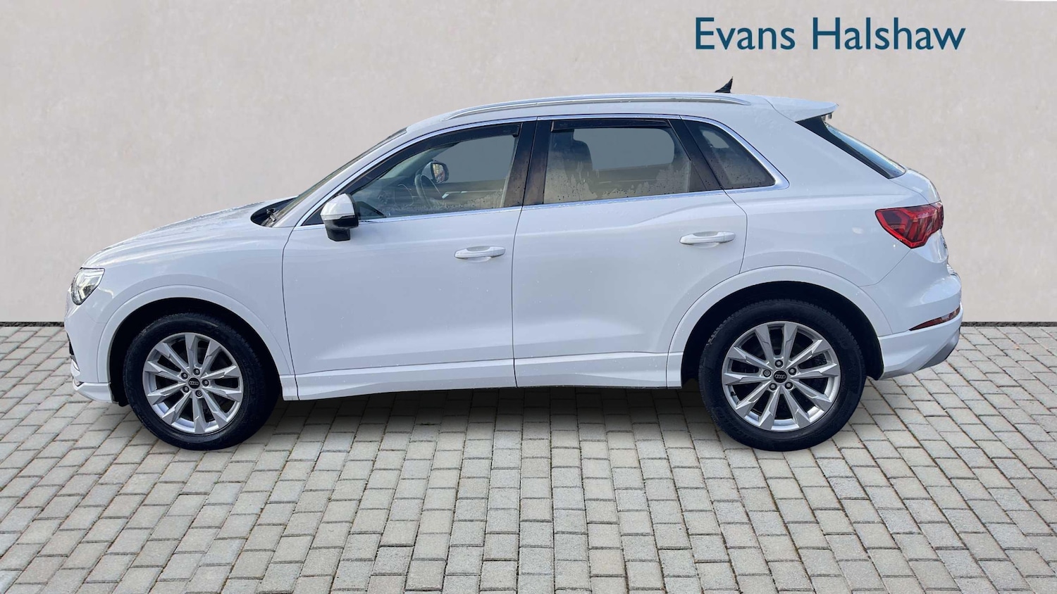 Used Audi Q3 2022 for sale - 77294178: Photo 3