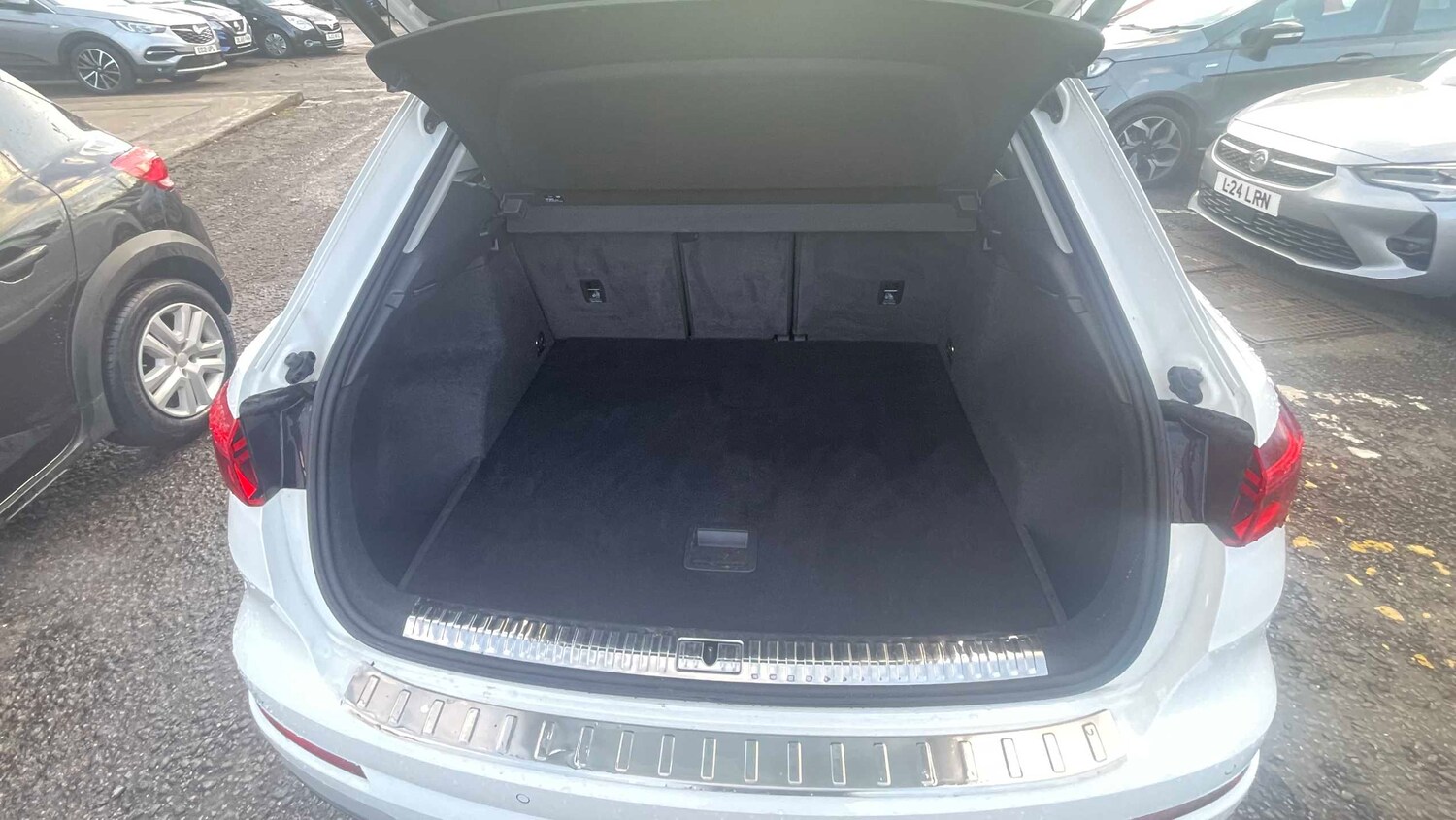 Used Audi Q3 2022 for sale - 77294178: Photo 9