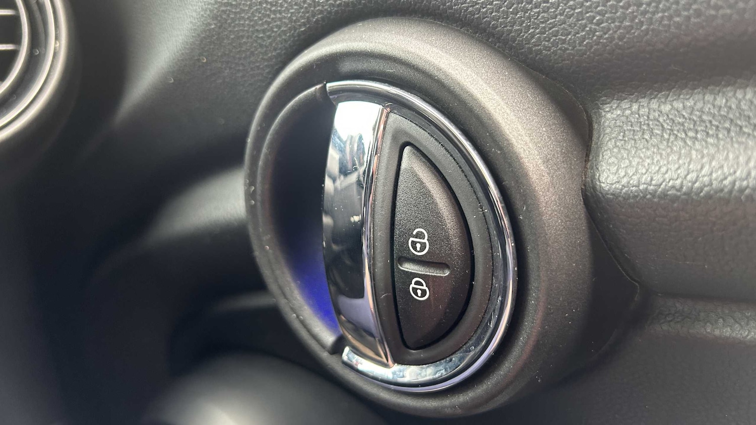 Used MINI Hatch 2016 for sale - 75813625: Photo 27