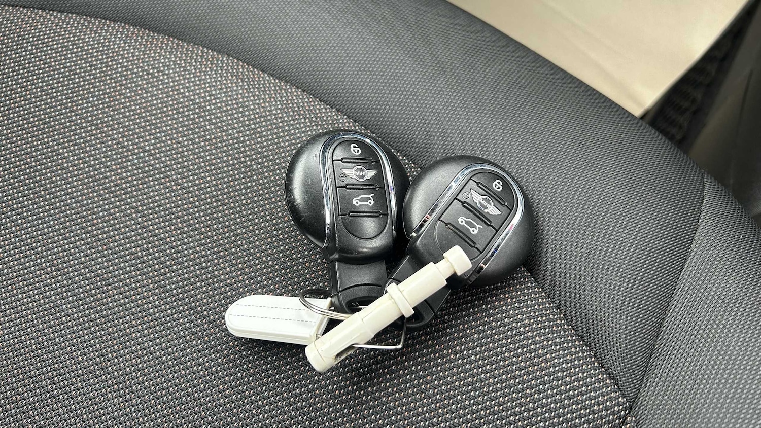 Used MINI Hatch 2016 for sale - 75813625: Photo 29