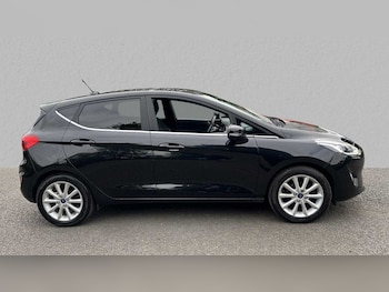 Used Ford Fiesta 2018 for sale - 75944383: Photo