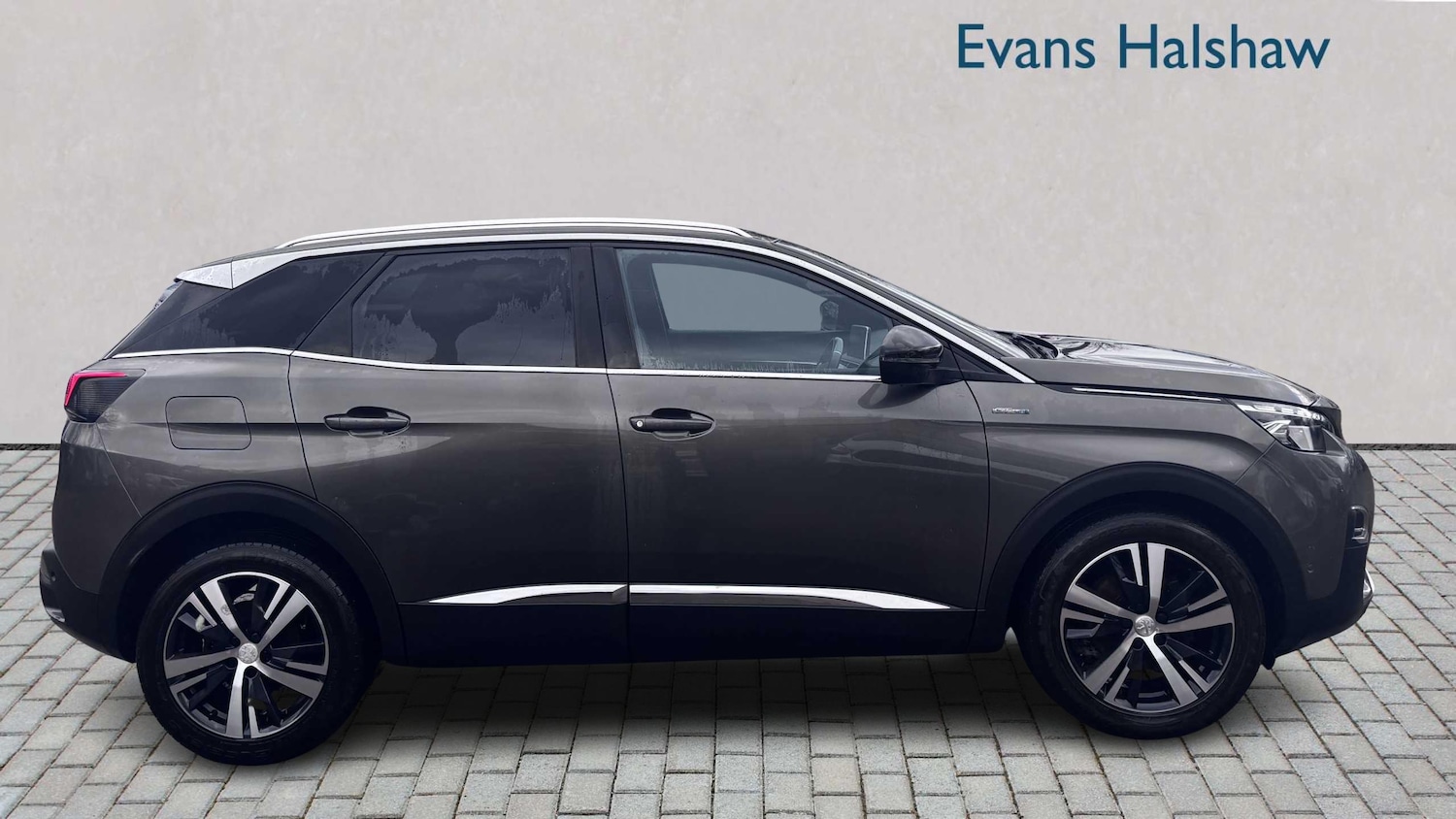 Used Peugeot 3008 2018 for sale - 77373702: Photo 6