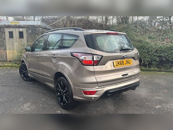 Used Ford Kuga 2018 for sale - 77615396: Photo