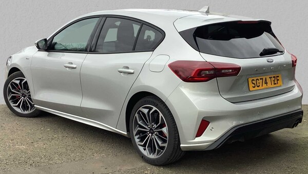 Used Ford Focus 2025 for sale - 76272134: Photo 2